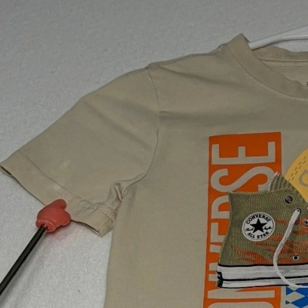 Converse All Star Chuck Taylor Graphic T-Shirt Tan Beige Kids Size 6